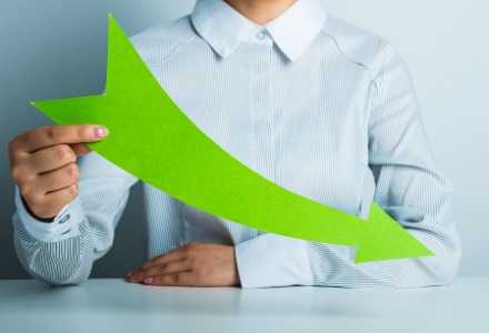 协鑫减亏20亿的背后:一个光伏老兵踩过的坑与未来的星辰大海 企业服务