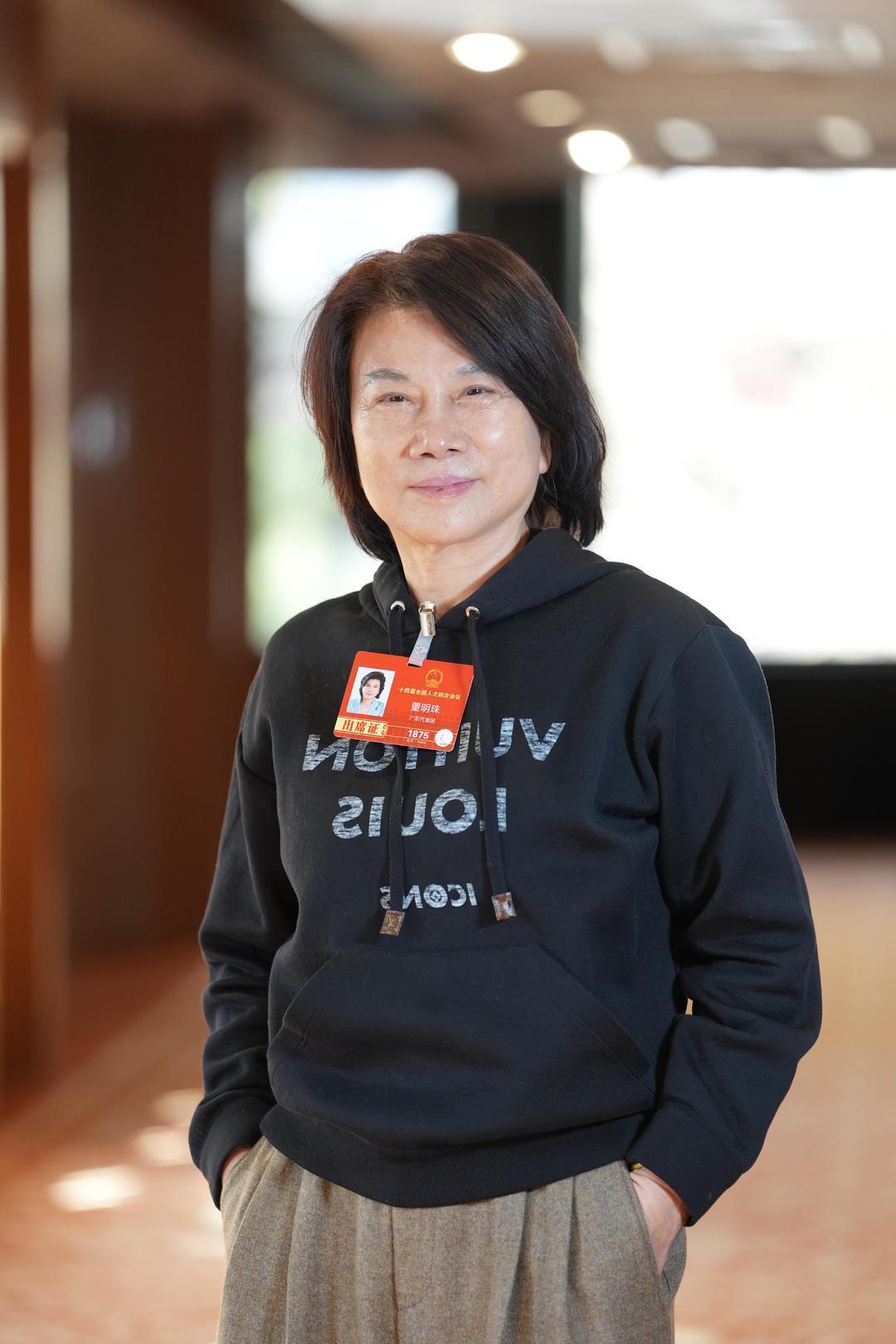 职场文化的深层变革：董明珠重新定义“奋斗”的边界与企业的社会责任