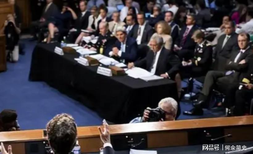  【深度硬核】从弹药库到结算链：拆解中国工业体系为何让西方陷入战略焦虑 新闻