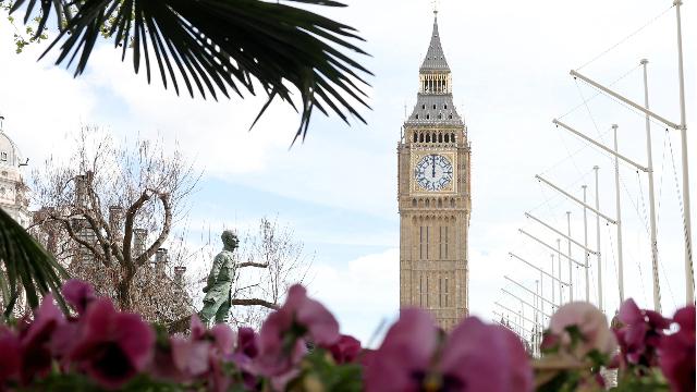  英国《烟草与电子烟法案》技术拆解：世代禁烟的法律架构与控烟机制 新闻